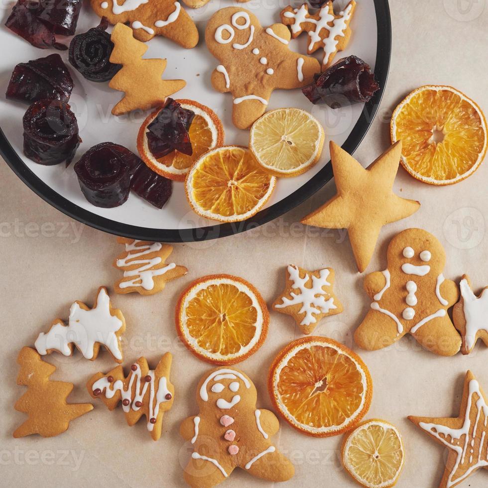 galletas navideñas de miel con naranja foto