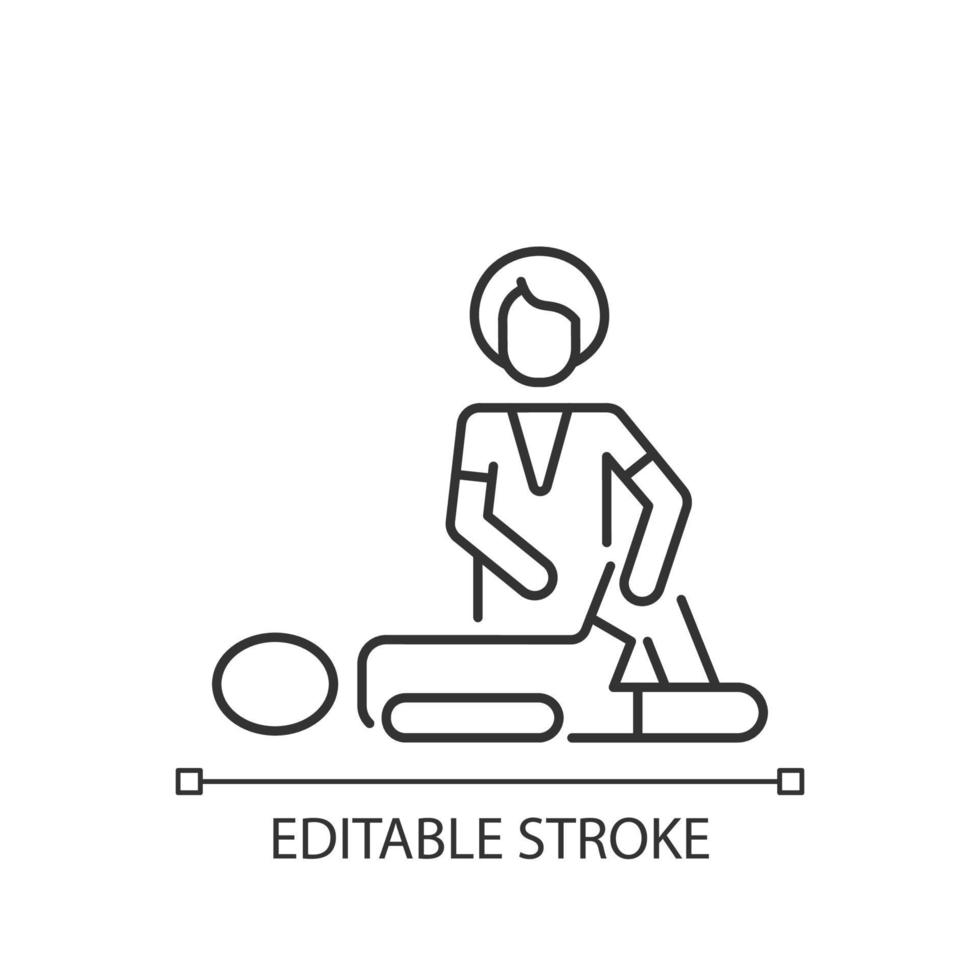 Sport massage linear icon. Help with injury recovery. Enhancing athletic performance. Thin line customizable illustration. Contour symbol. Vector isolated outline drawing. Editable stroke