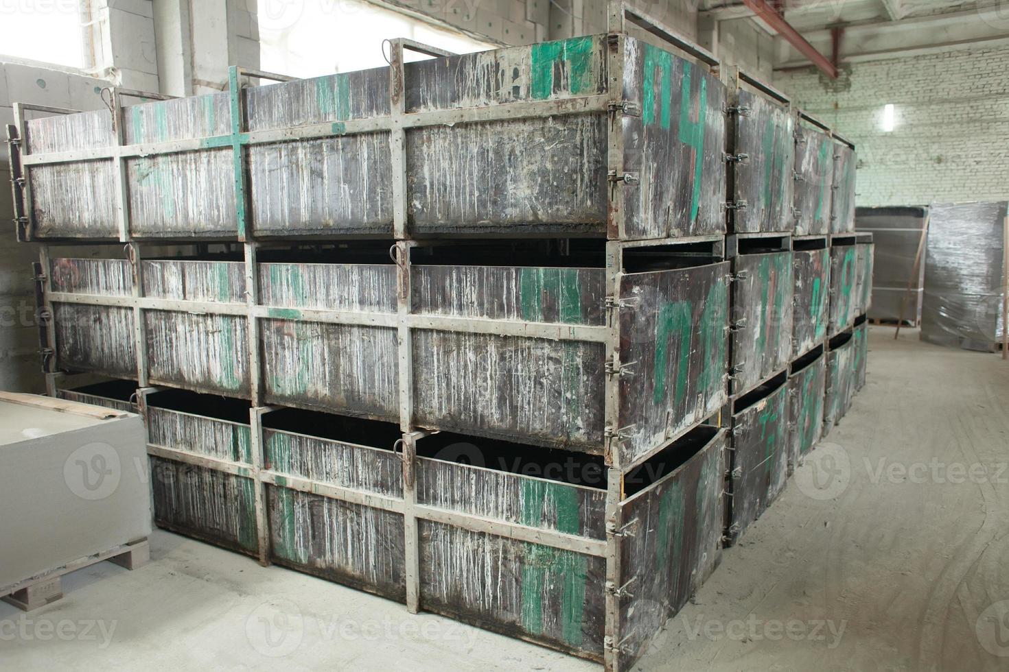 Foam concrete blocks production. Lightweight construction brick. Lightweight foamed gypsum block. photo