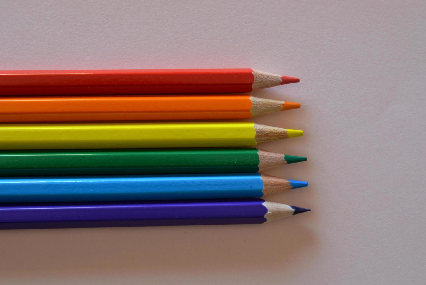 los colores de la bandera del orgullo gay foto