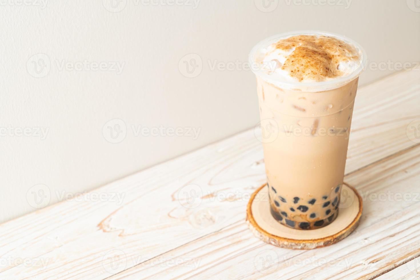 Taiwan milk tea with bubble photo