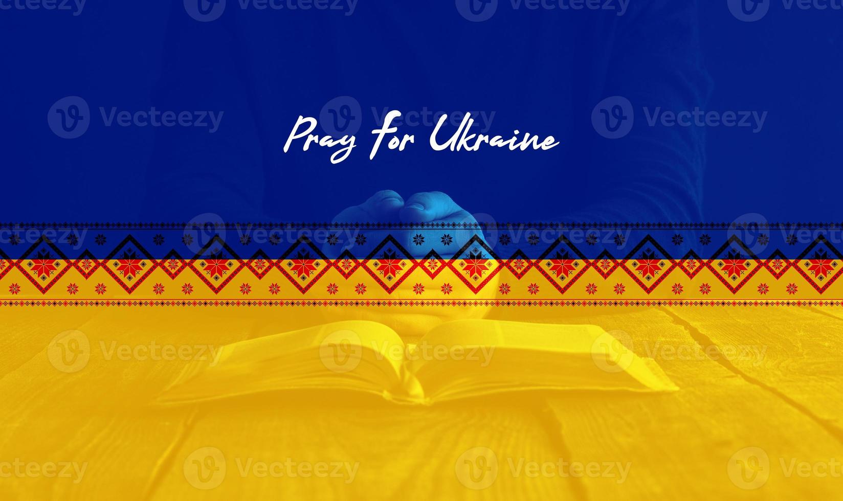 oren por ucrania, abanderen ucrania. rusia vs ucrania detener la guerra, la lucha entre rusia y ucrania. orar ucrania foto