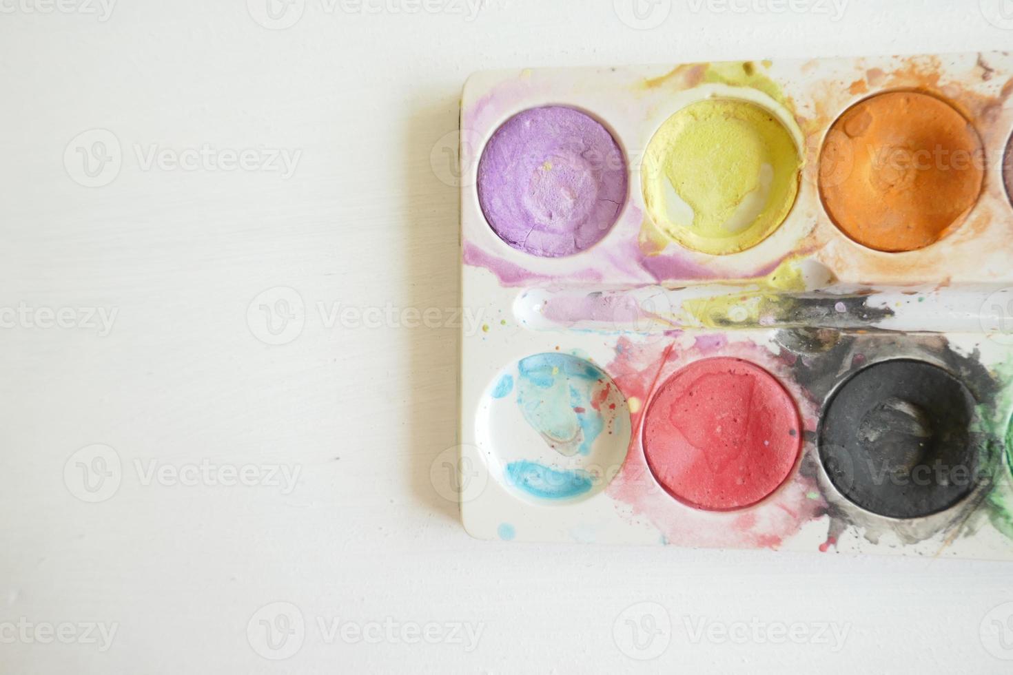 Multicolor Water Paints photo