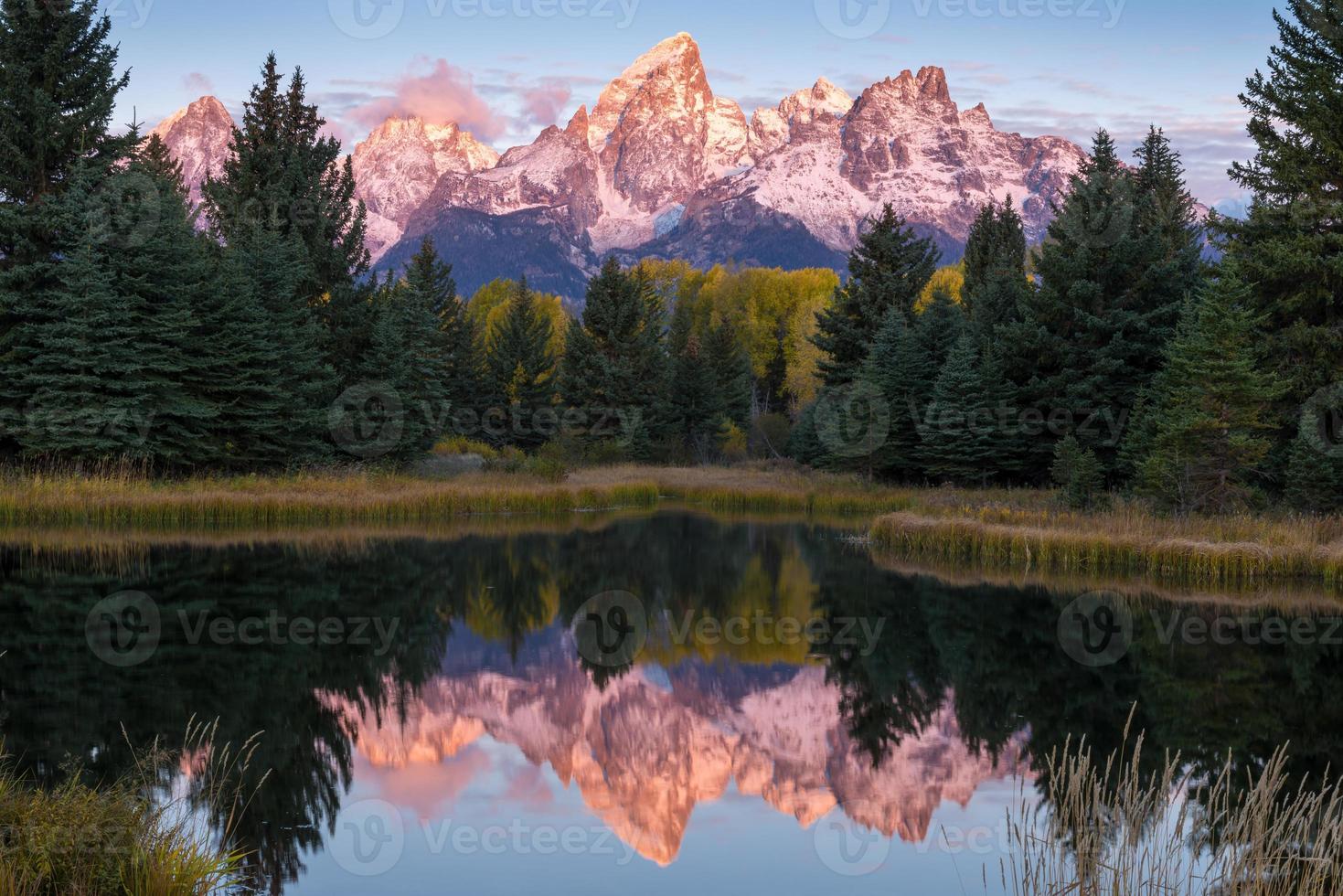 Sunrise at Schwabachers Landing photo