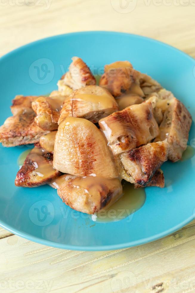 grilled bananas with coconut caramel sauce 6603906 Stock Photo at Vecteezy