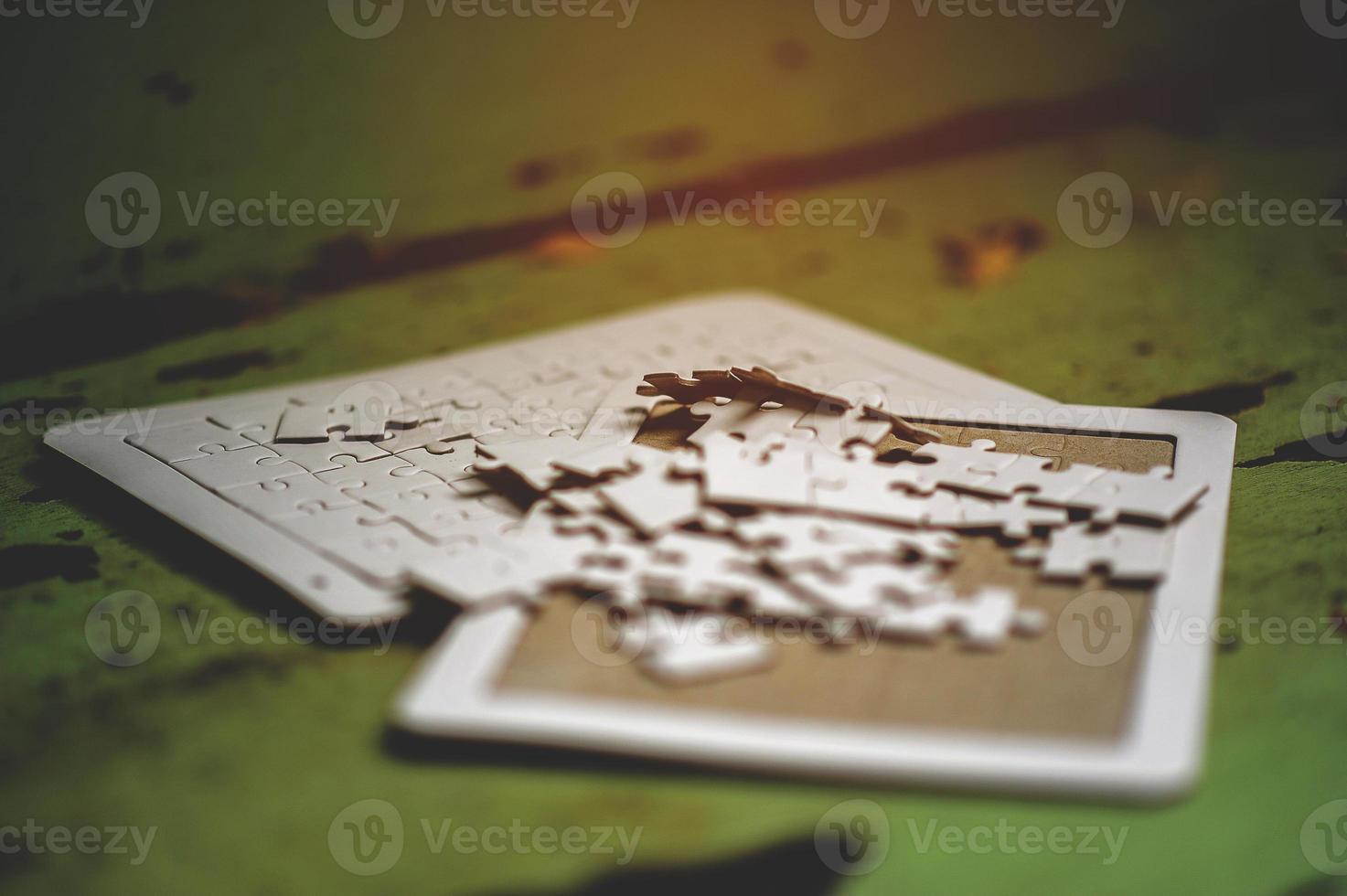 White jigsaw puzzle photo