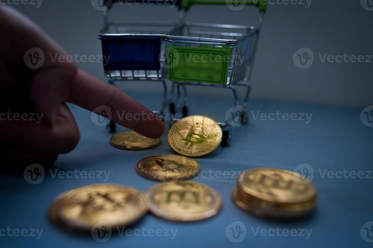 bitcoin cryptocurrency digital btc tecnología de monedas tecnología de internet conceptos de negocios modernos para comprar una línea foto