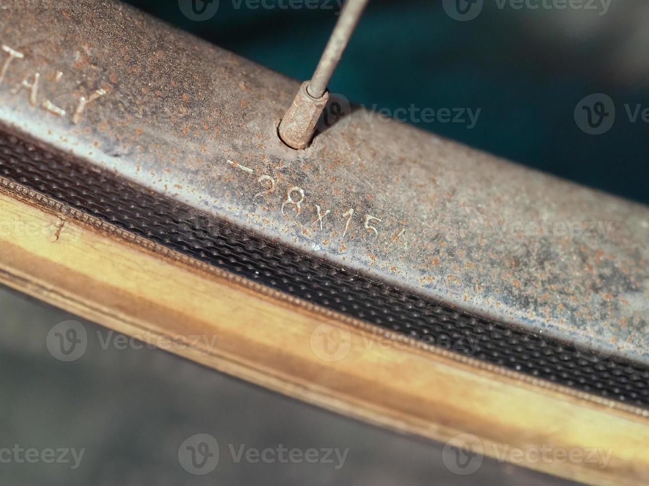 size markings on bike tire photo