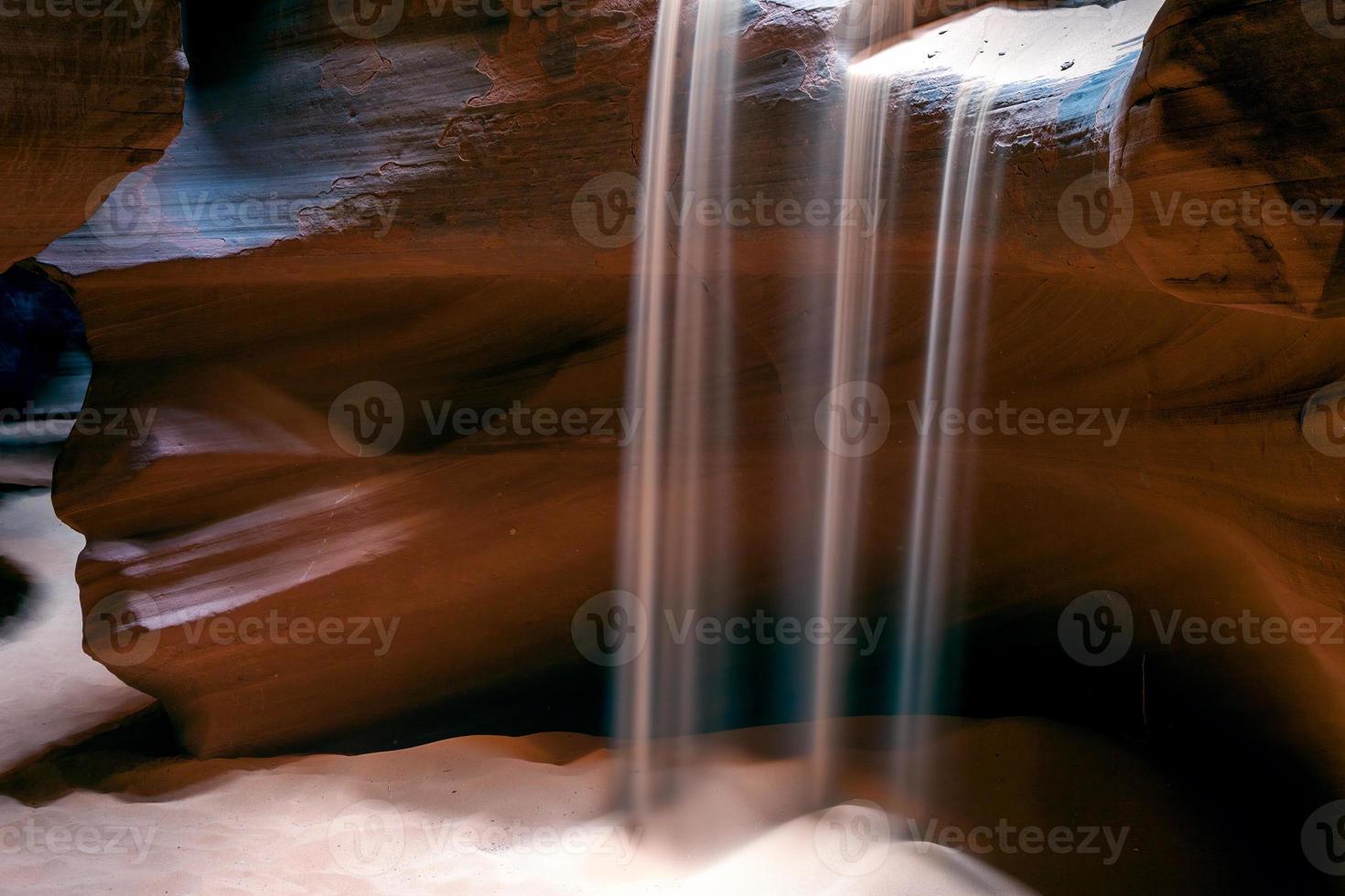 Upper Antelope Canyon photo