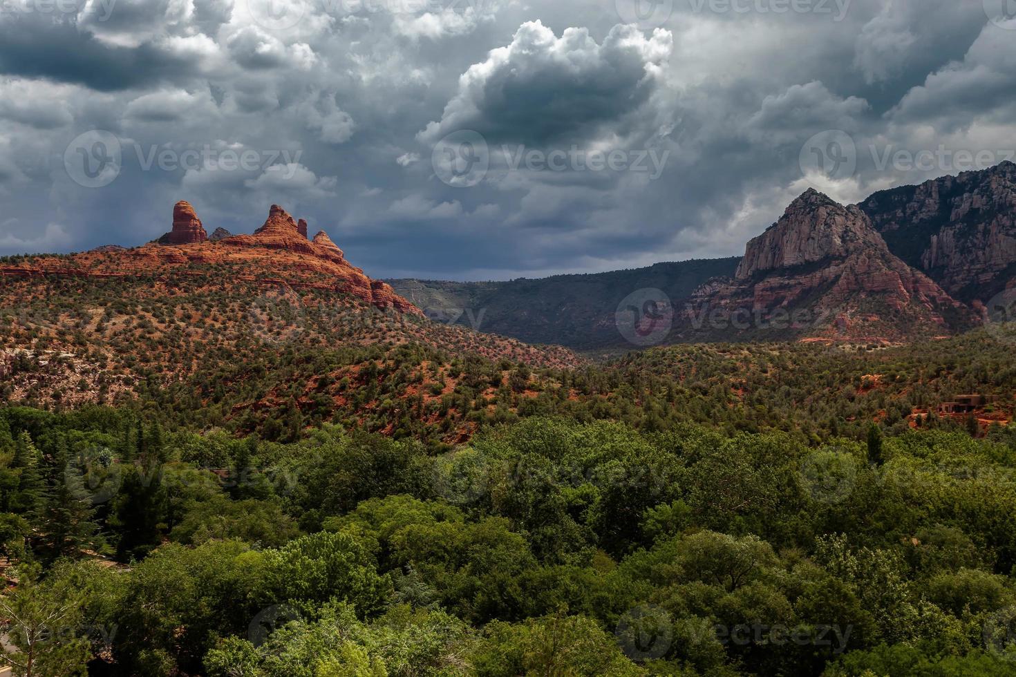 Mountains surrounding Sedona photo