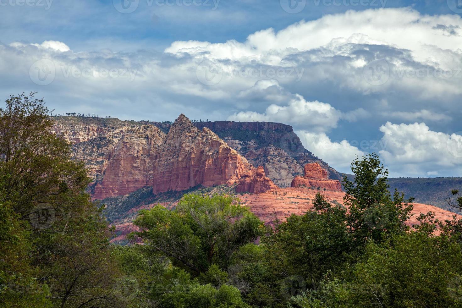 Mountains surrounding Sedona photo