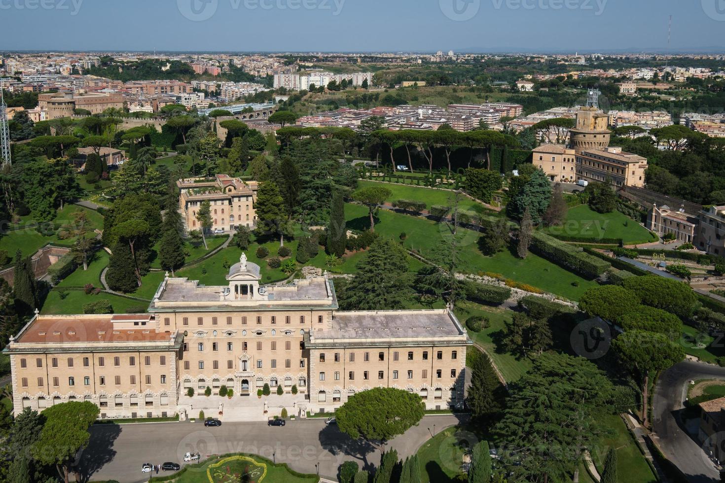 vista de roma desde la cúpula de la basílica de san pedro roma lazio italia foto