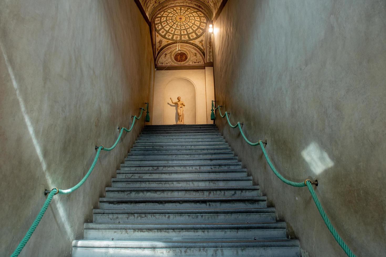 interior del palazzo vecchio en florencia foto