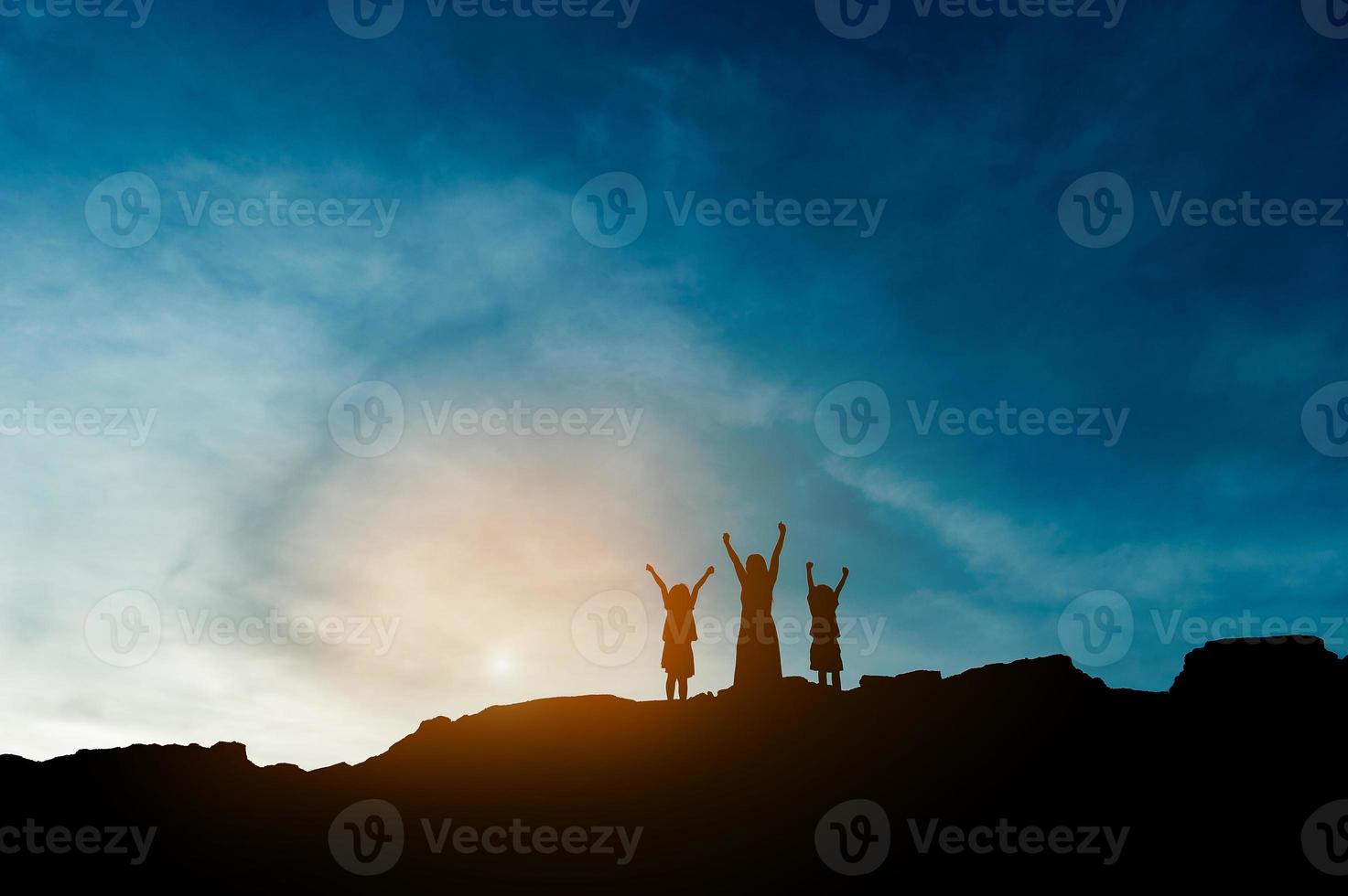 Silhouette of team leadership, teamwork and teamwork and delightful silhouette concepts photo