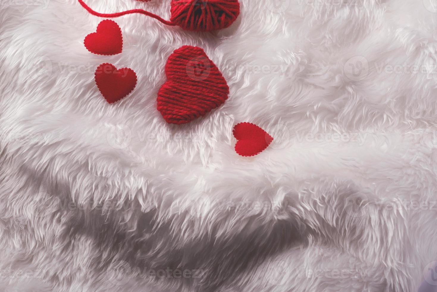 corazón, día de san valentín, vista superior, corazón rojo concepto de día de san valentín con espacio de copia foto