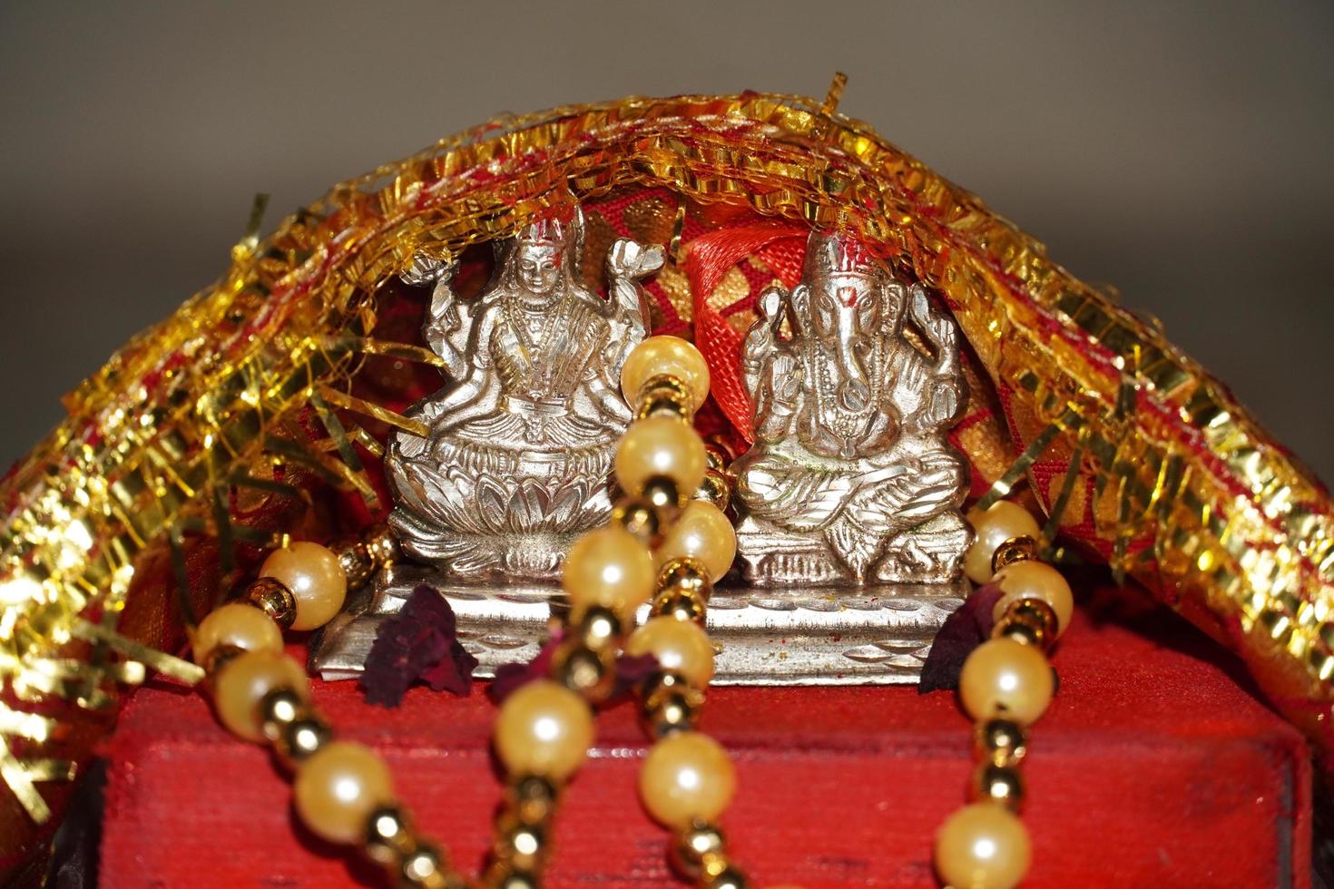laxmi ganesh silver statue HD photo