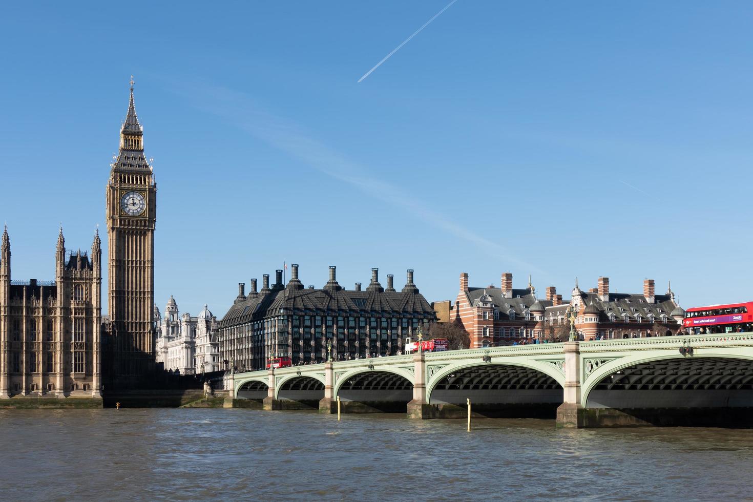 Westminster Bridge and Big Ben photo