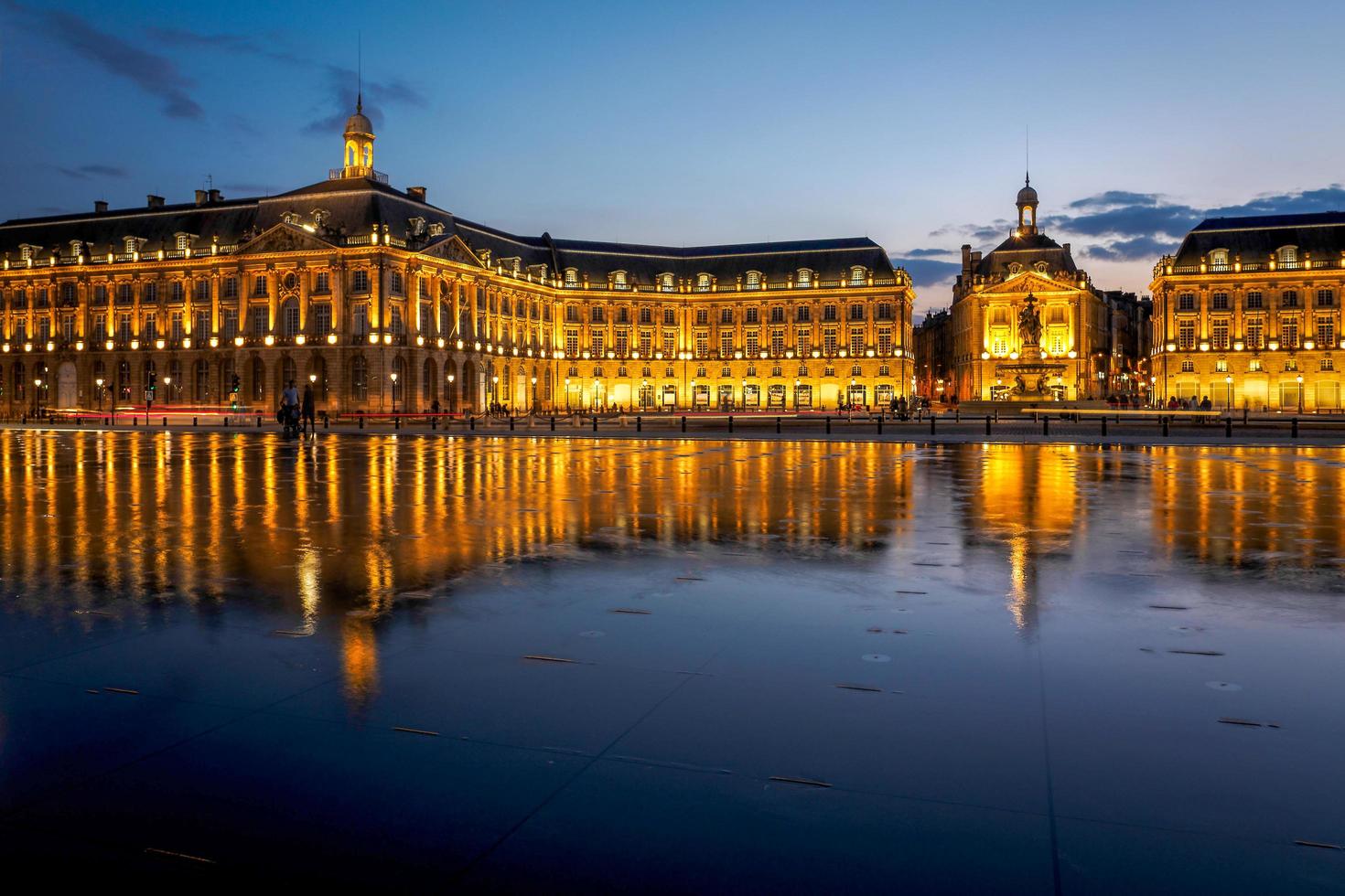 BORDEAUX, FRANCE, 2016. Miroir d'Eau at Place de la Bourse in Bordeaux photo