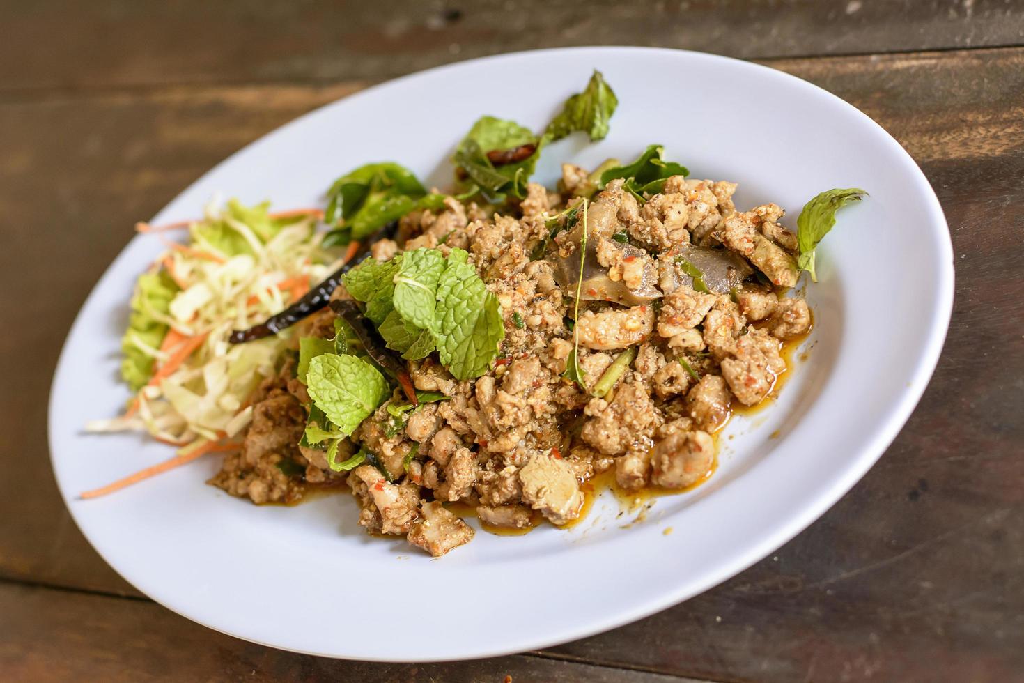 Spicy minced duck salad photo