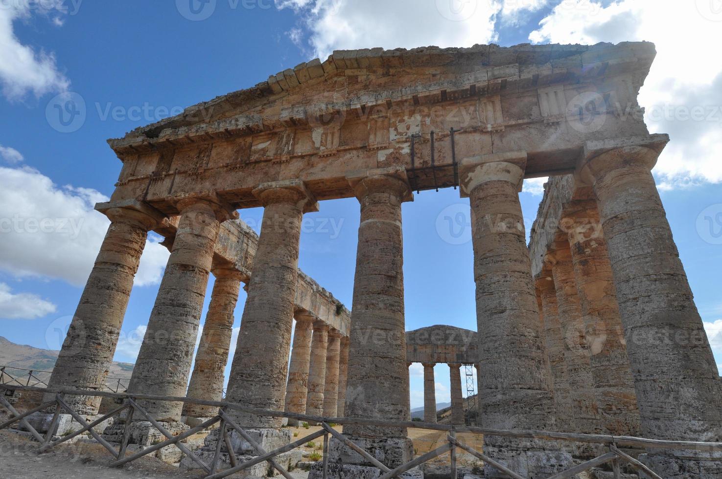 templo dórico en segesta foto