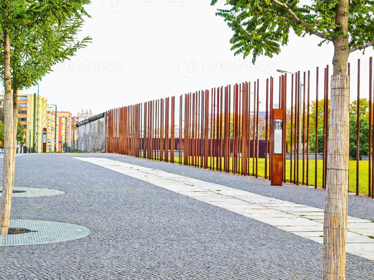 HDR Berlin Wall memorial photo