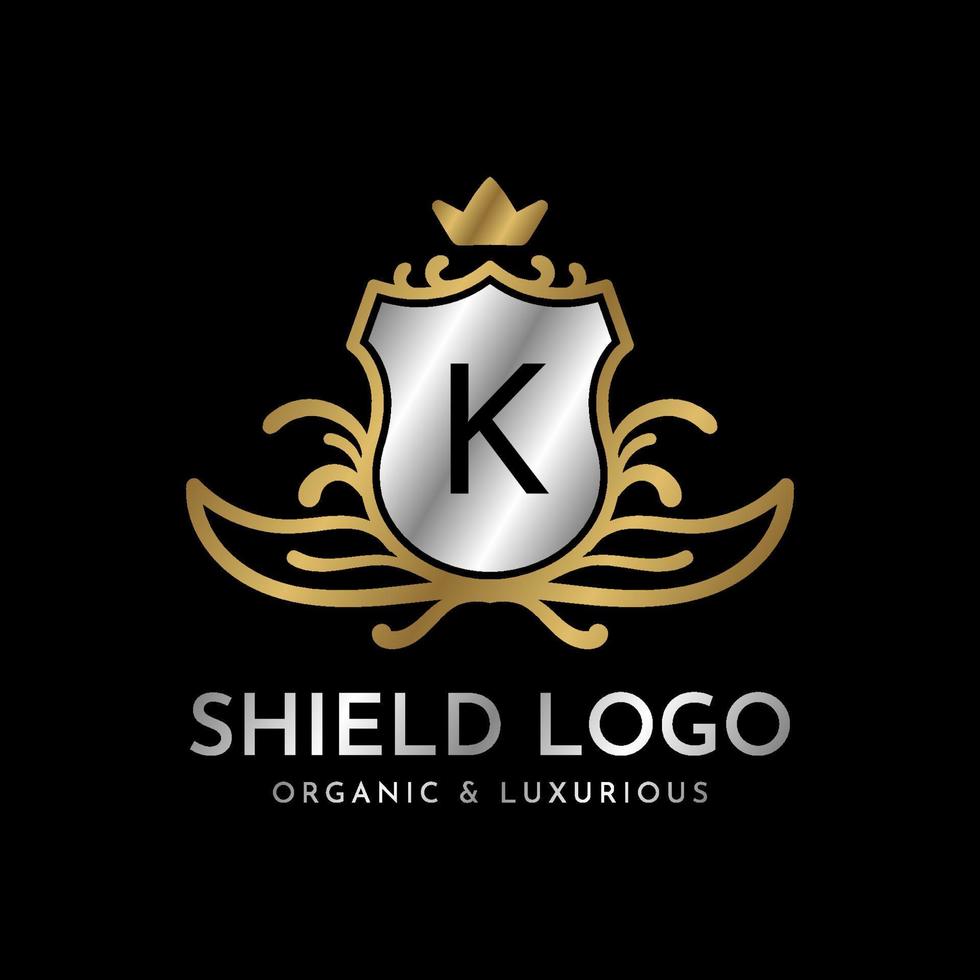 diseño de logotipo de vector de lujo de oro y plata de escudo de letra k