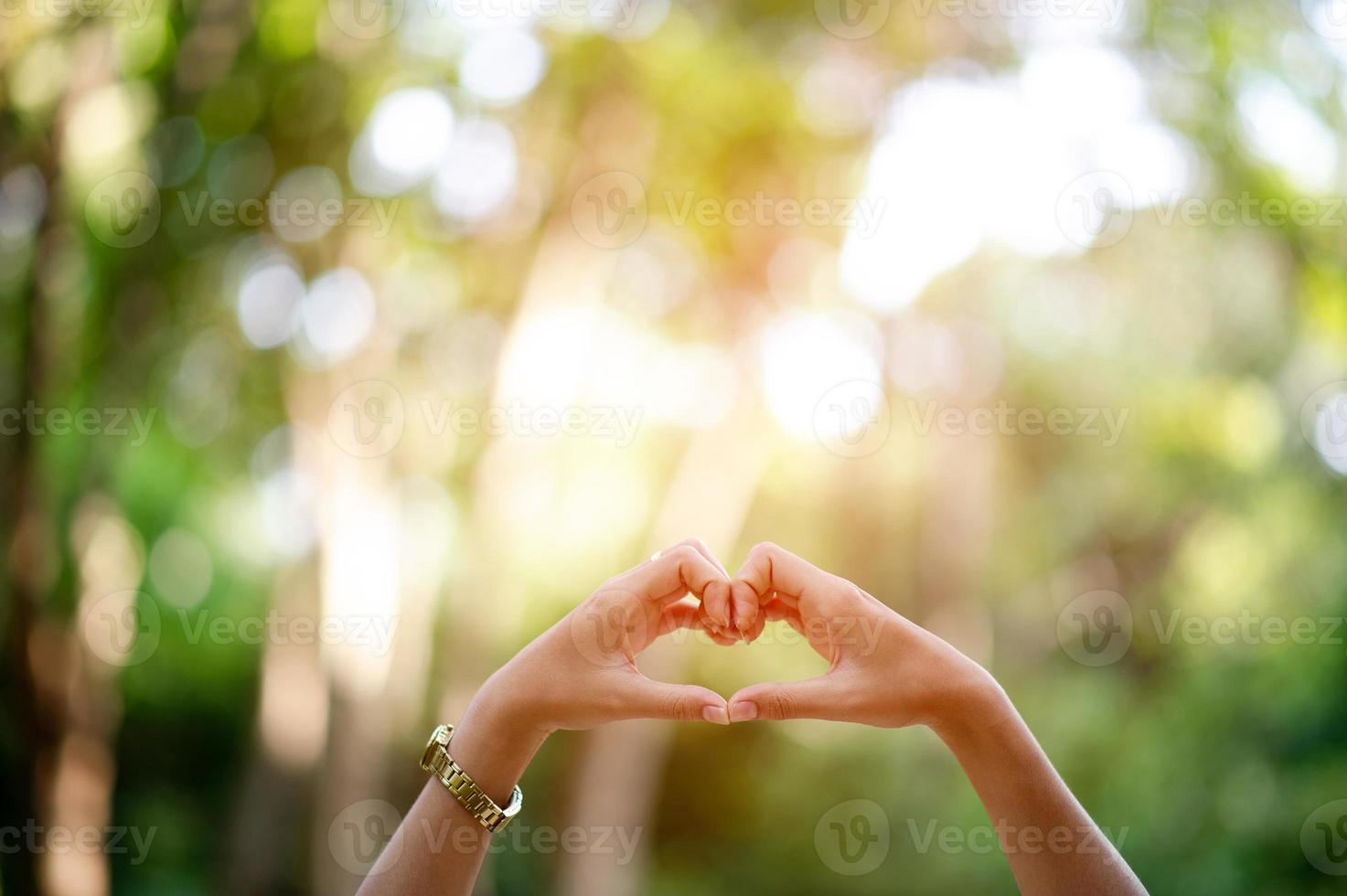 Hand made heart shape Give to lovers on the day of love Love day photo