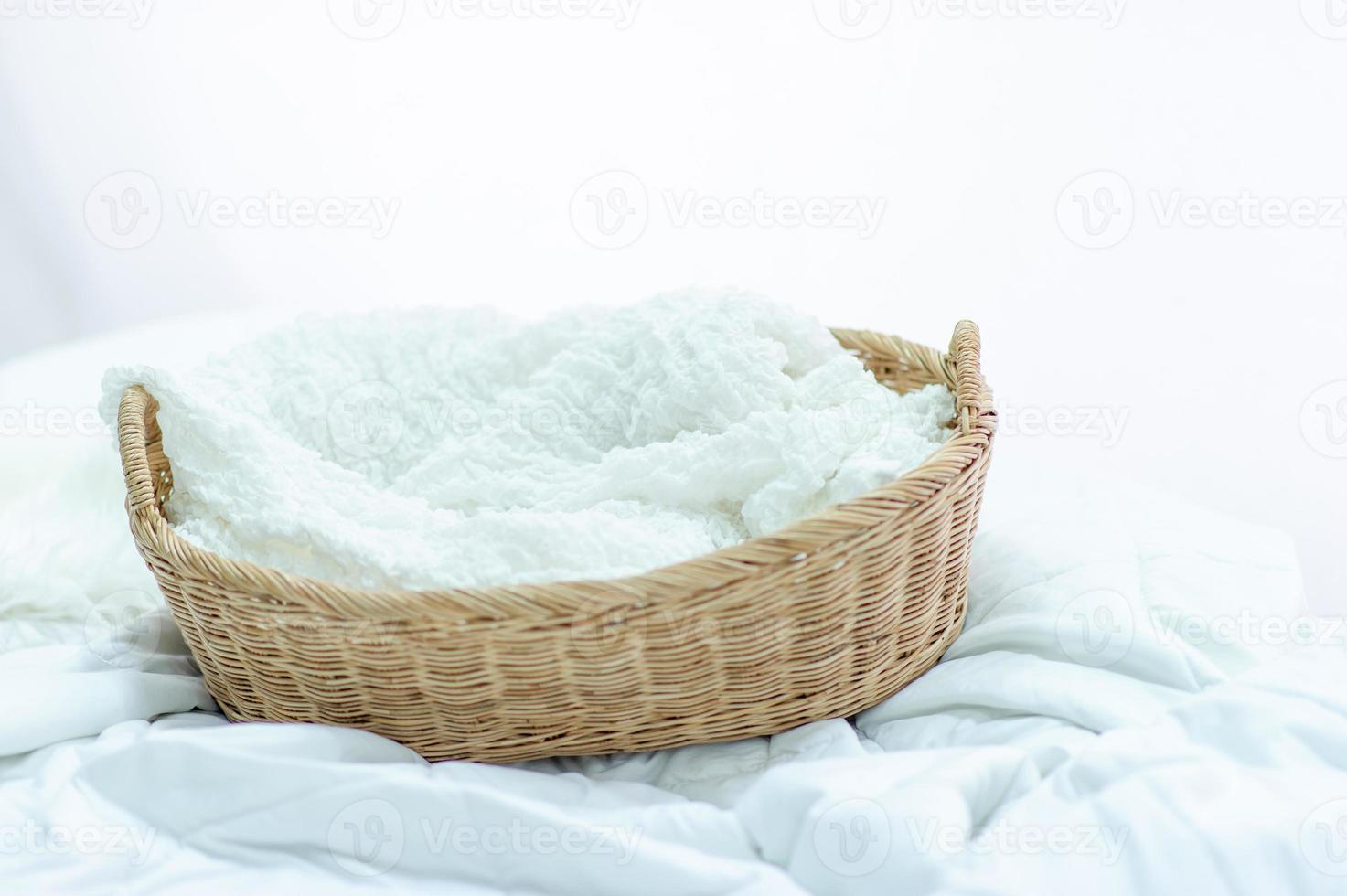 Newborn baby mattress, special mattress for babies and healthy sleep in