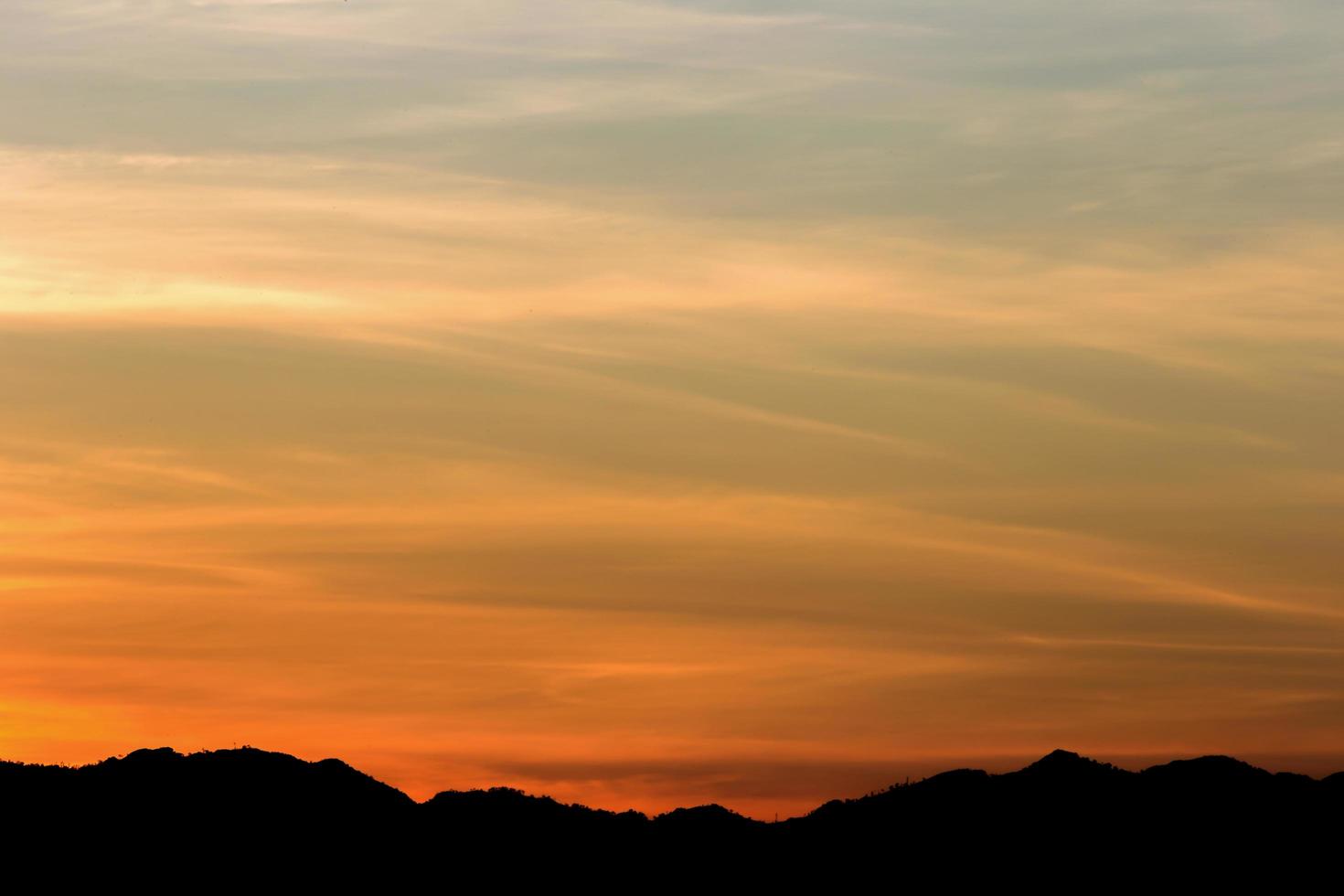 hermoso cielo al amanecer fondo natural foto