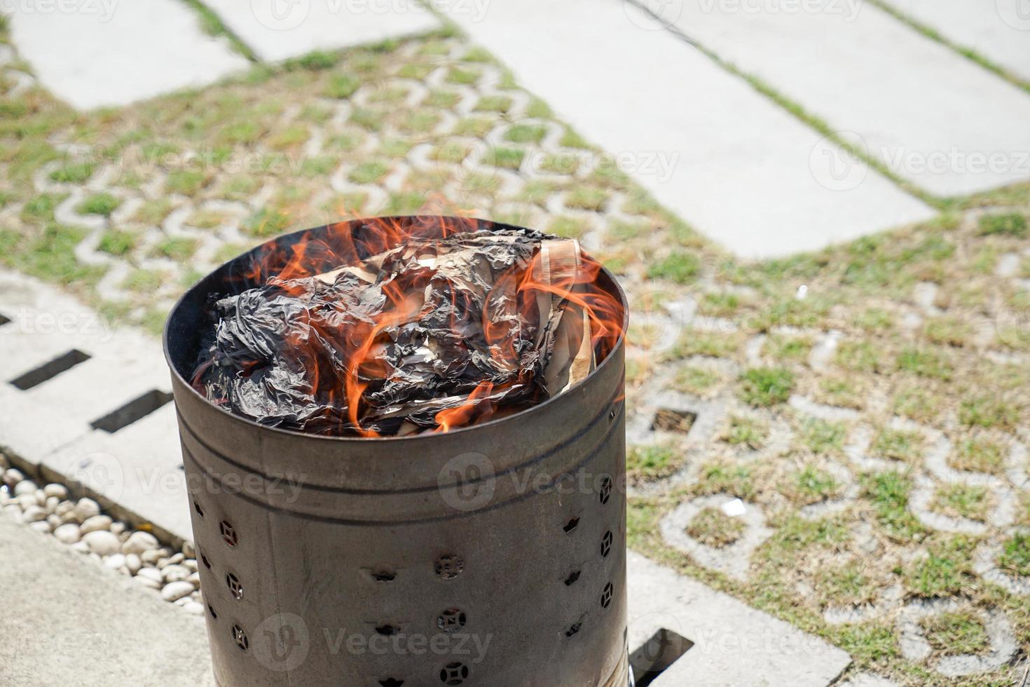 chinese paper burn photo