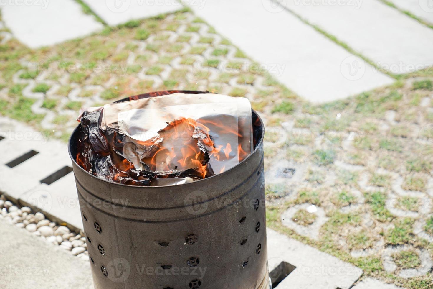 chinese paper burn photo