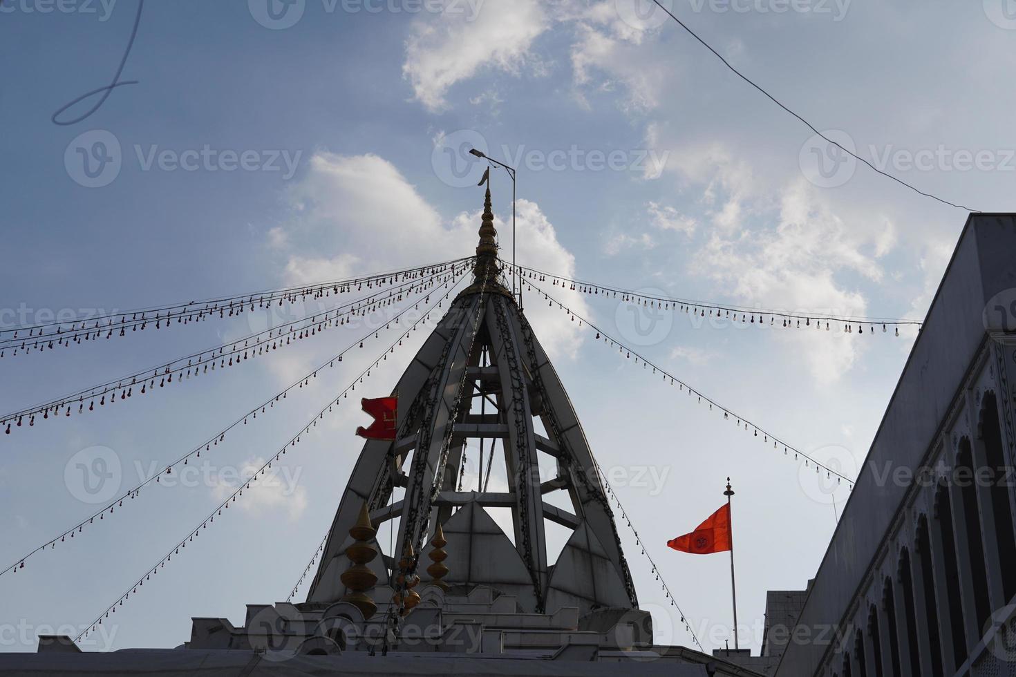 jhandewalan temple image outdoor shoot photo