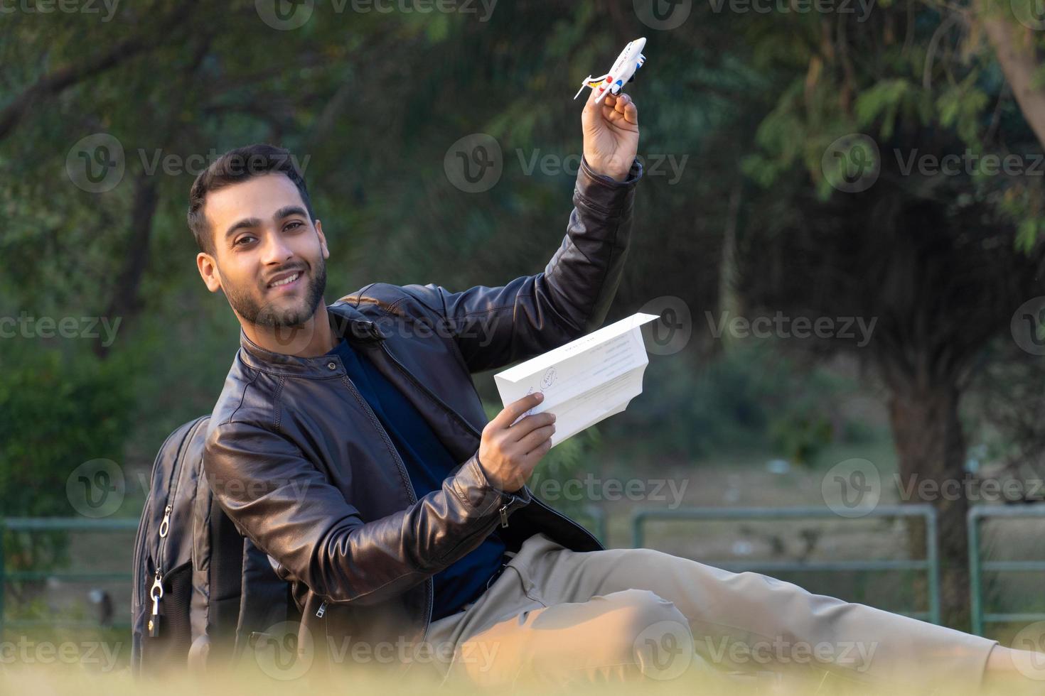 Man got offer letter for study abroad photo