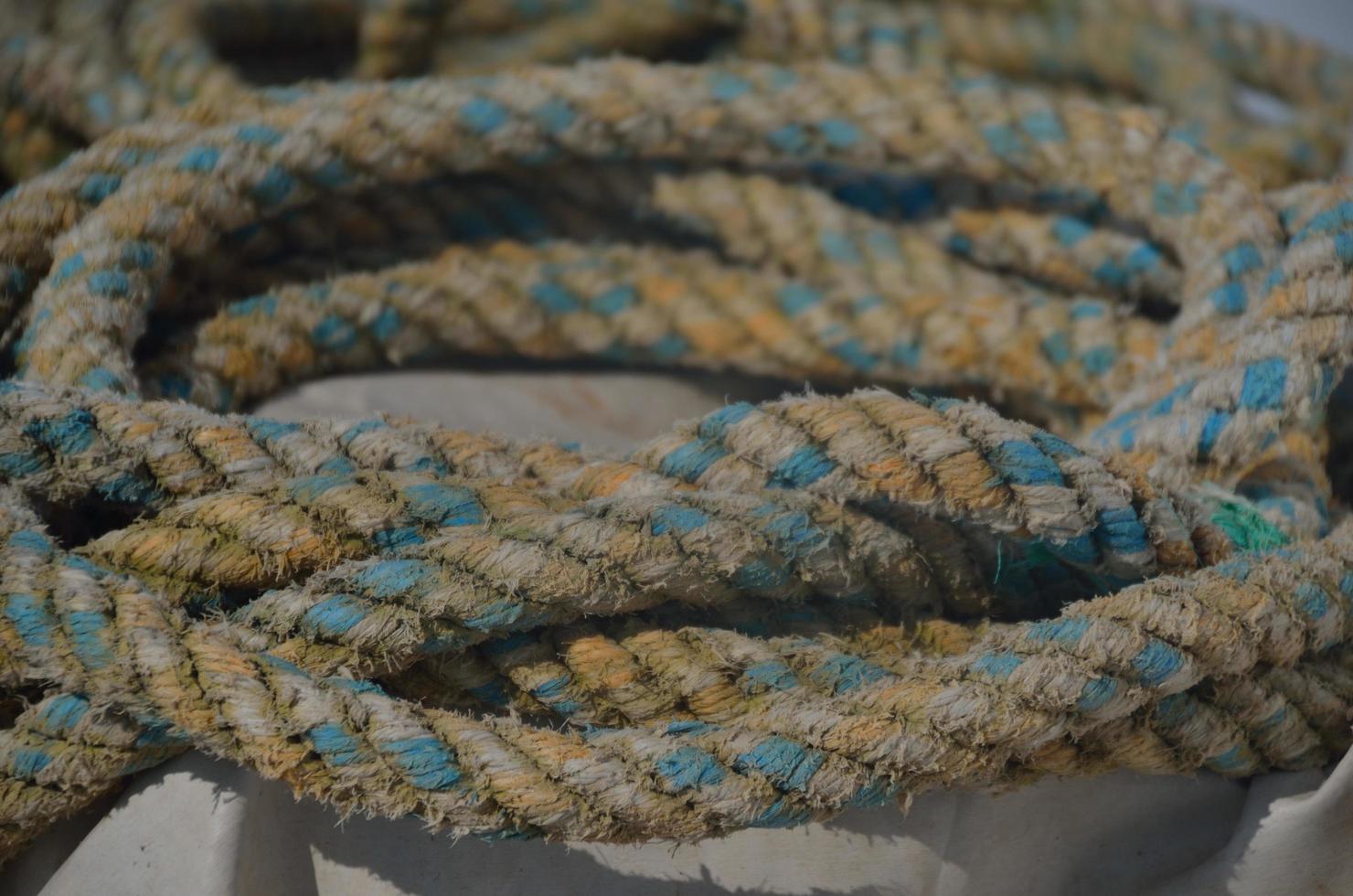 rope on a ship photo