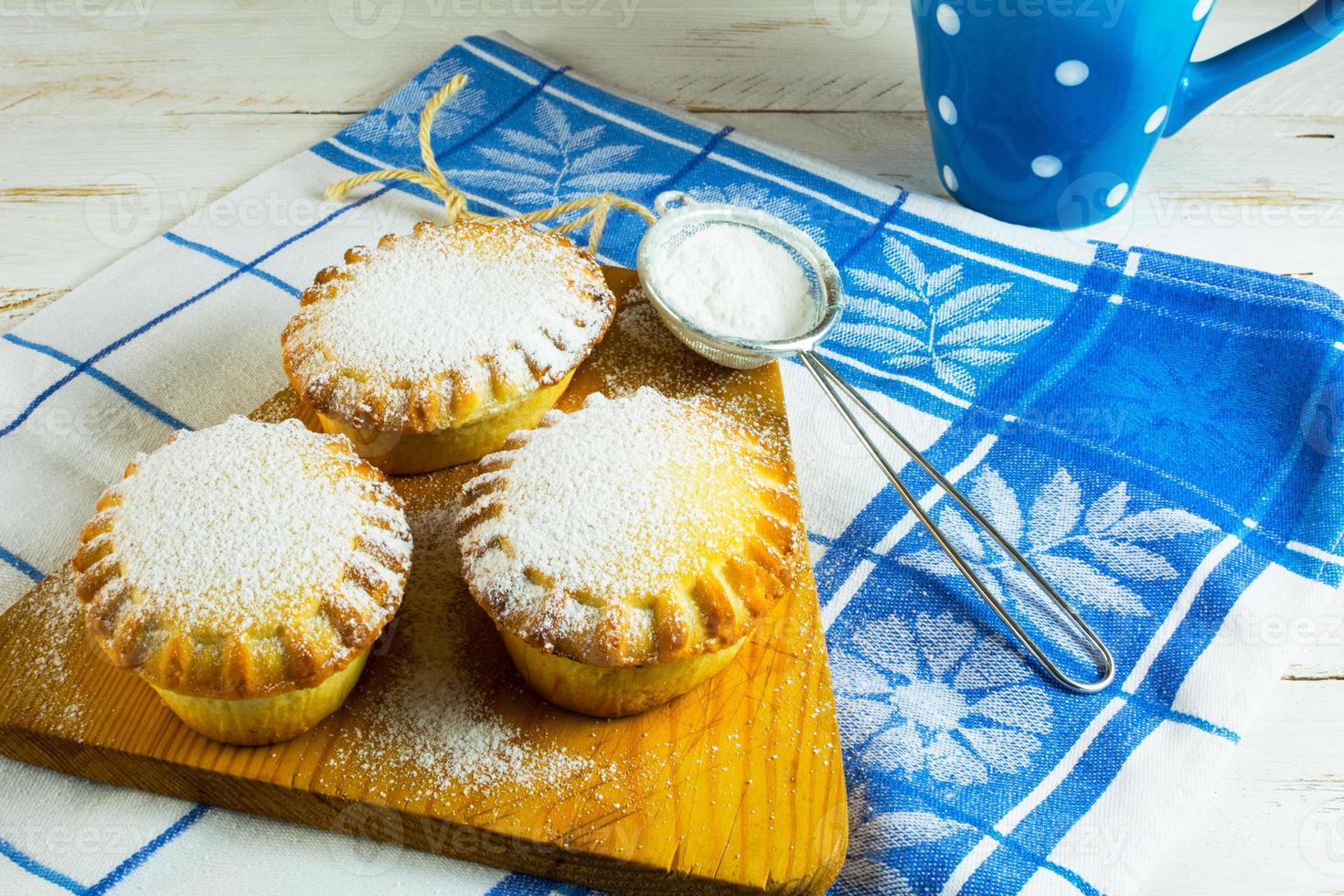 Small confiture pie photo