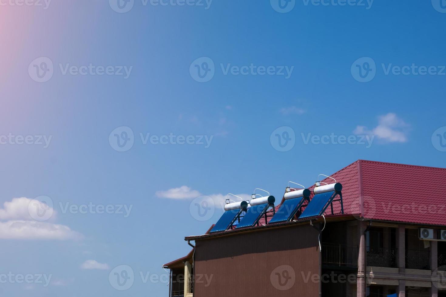 solar water heaters on the roof, free energy photo