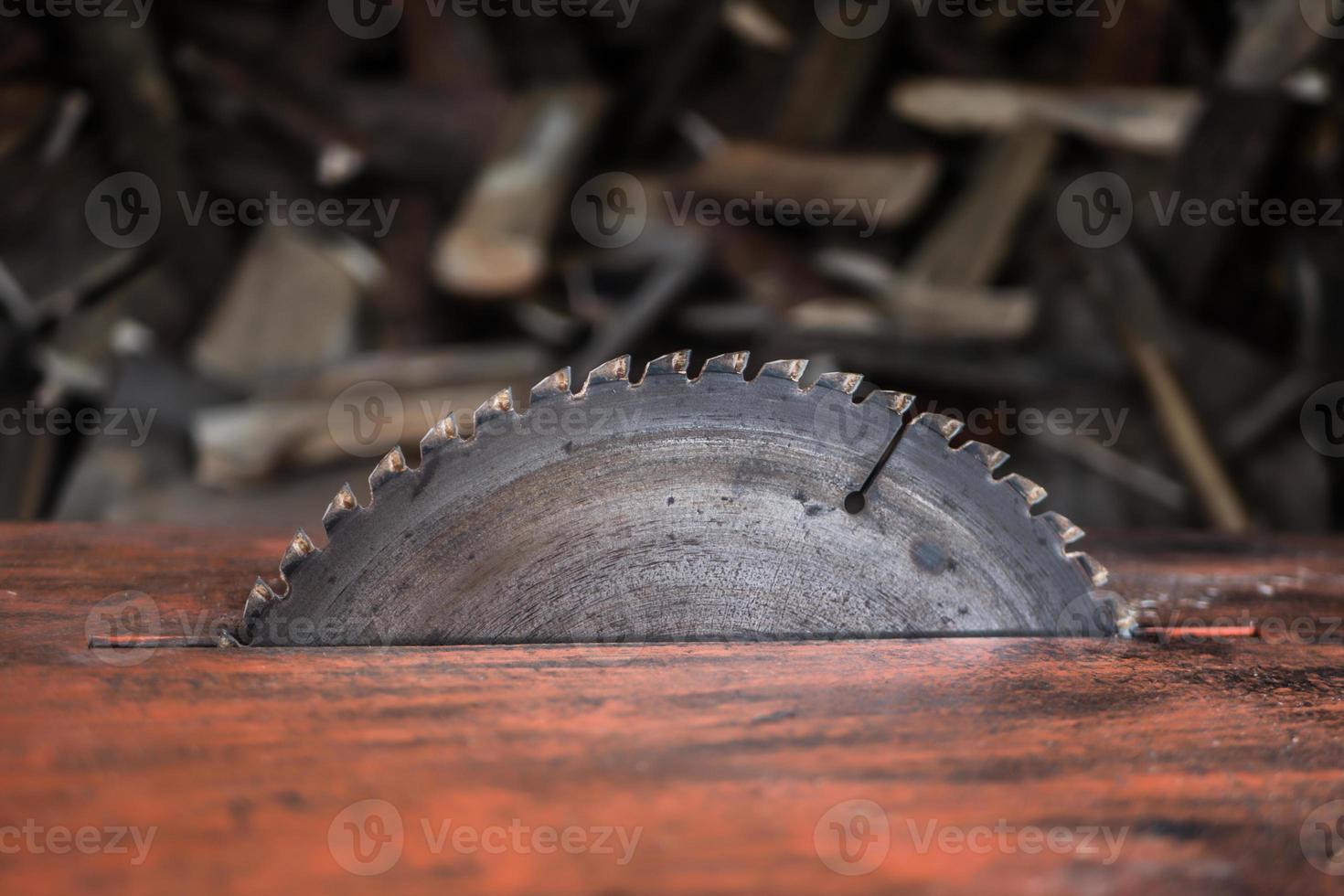 old circular saw photo