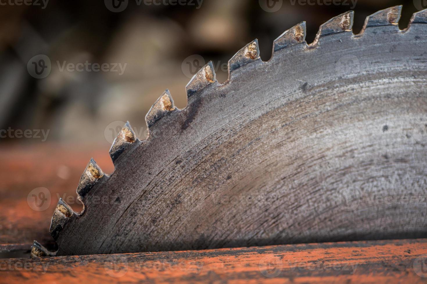 old circular saw photo