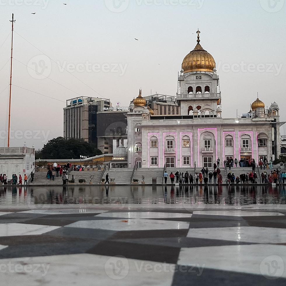 Gurdwara Bangla Sahib is the most prominent Sikh Gurudwara, Bangla Sahib Gurudwara inside view during evening time in New Delhi, India, Sikh Community one of the famous gurudwara Bangla Sahib view photo