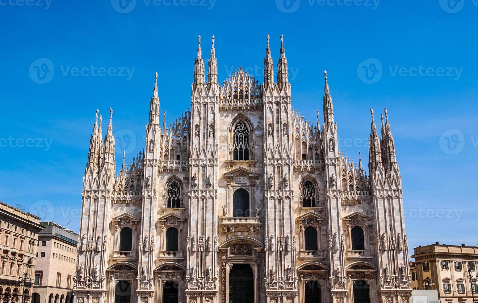 hdr duomo di milano catedral de milán foto