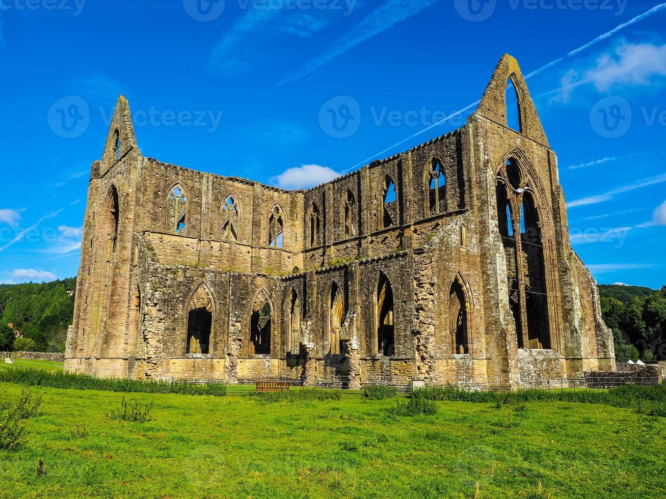 HDR Tintern Abbey Abaty Tyndyrn in Tintern photo