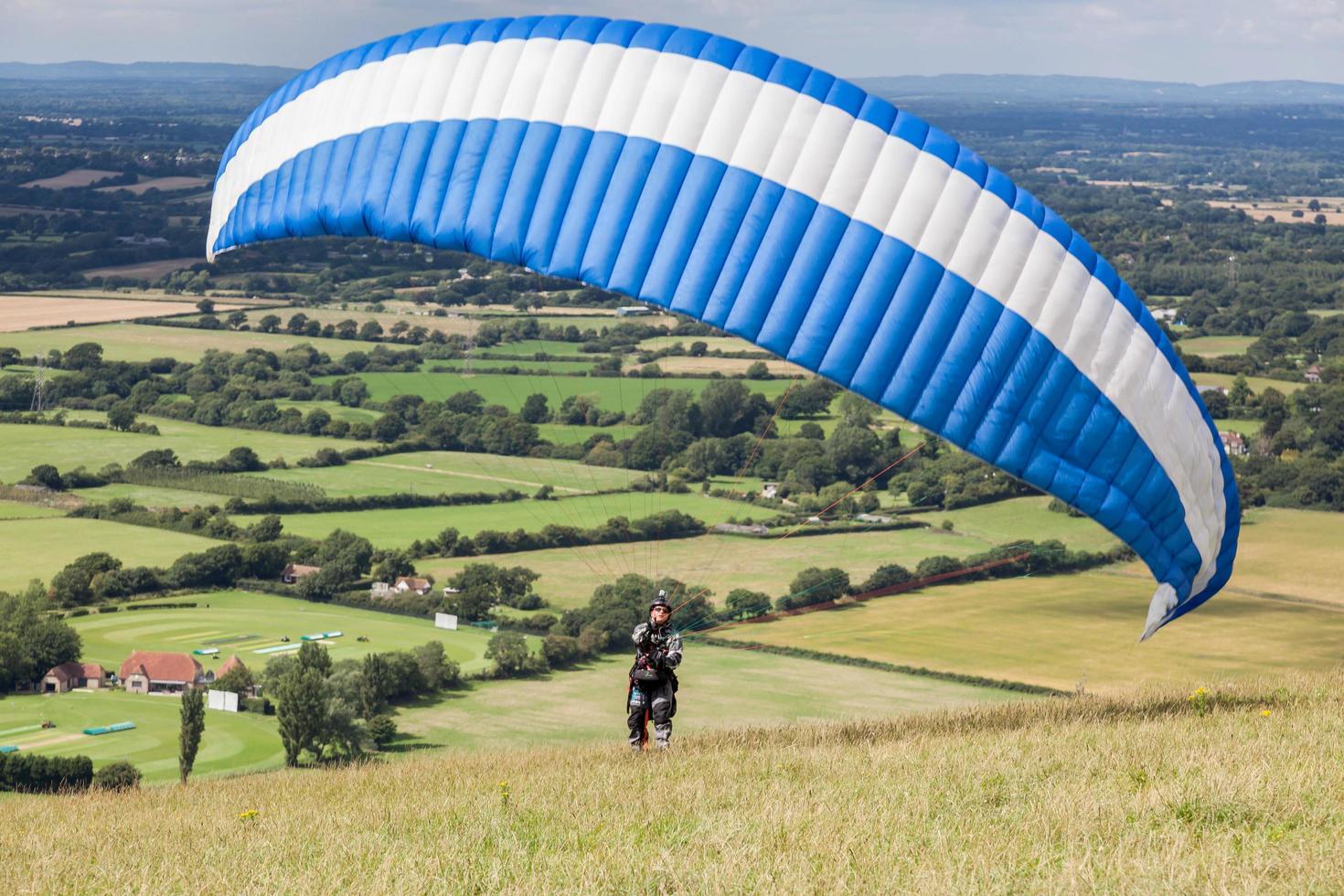 Devils Dyke, Brighton, Sussex, Reino Unido, 2011. Parapente en Devil's Dyke foto