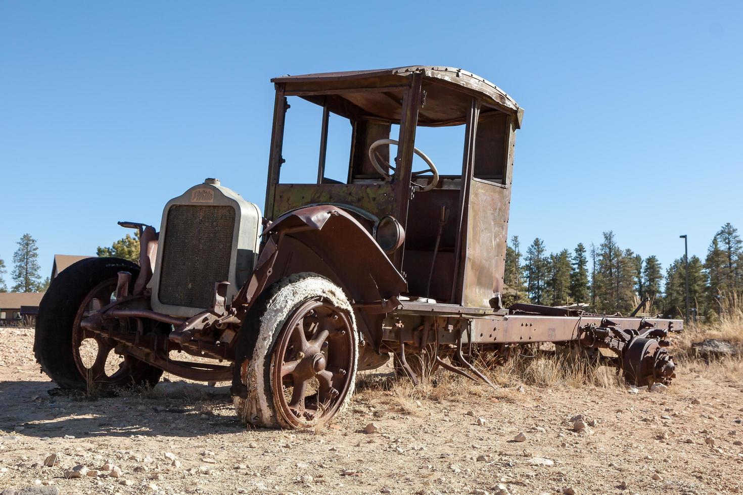 BRYCE, UTAH, USA, 2009.  Old car at Bryce photo