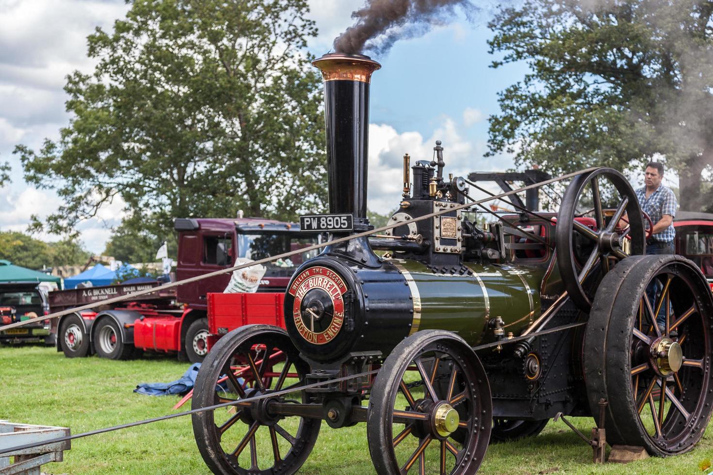 rudgwick, sussex, reino unido, 2011. motor de tracción foto