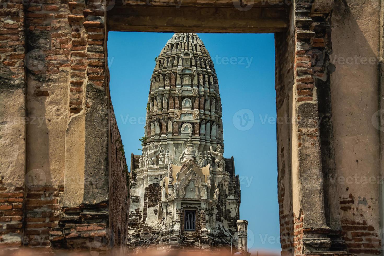 THAILAND Ruins and Antiques at the Ayutthaya Historical Park Tourists from around the world Buddha decay photo