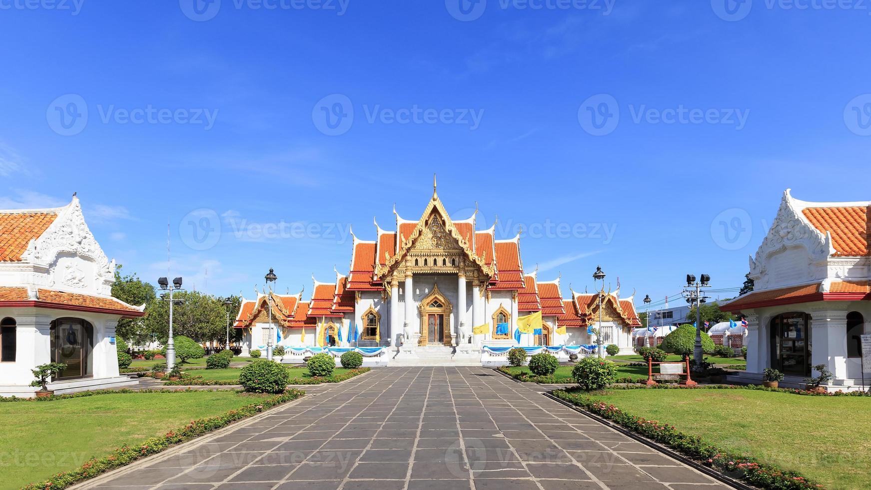 wat benchamabophit o templo de mármol en bangkok, tailandia foto