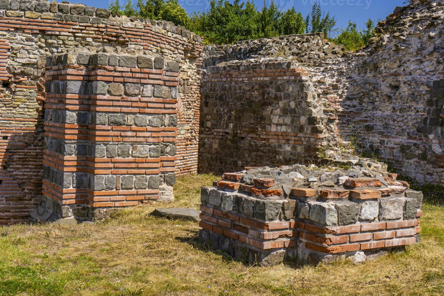 Felix Romuliana, restos del palacio del emperador romano Galerio cerca de Zajecar, Serbia foto
