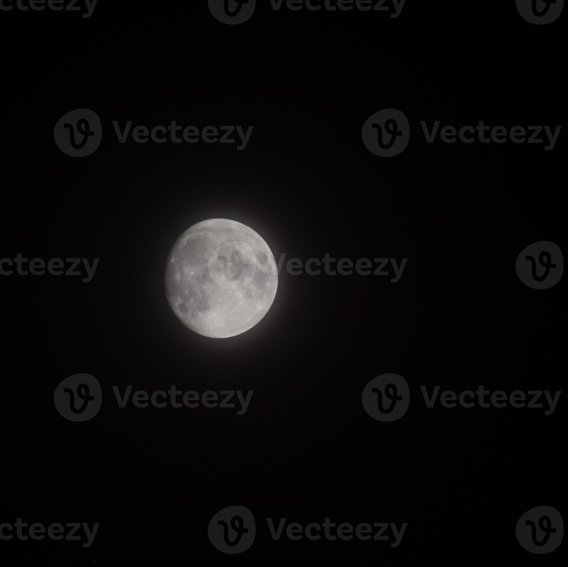 Full moon 2024 black light