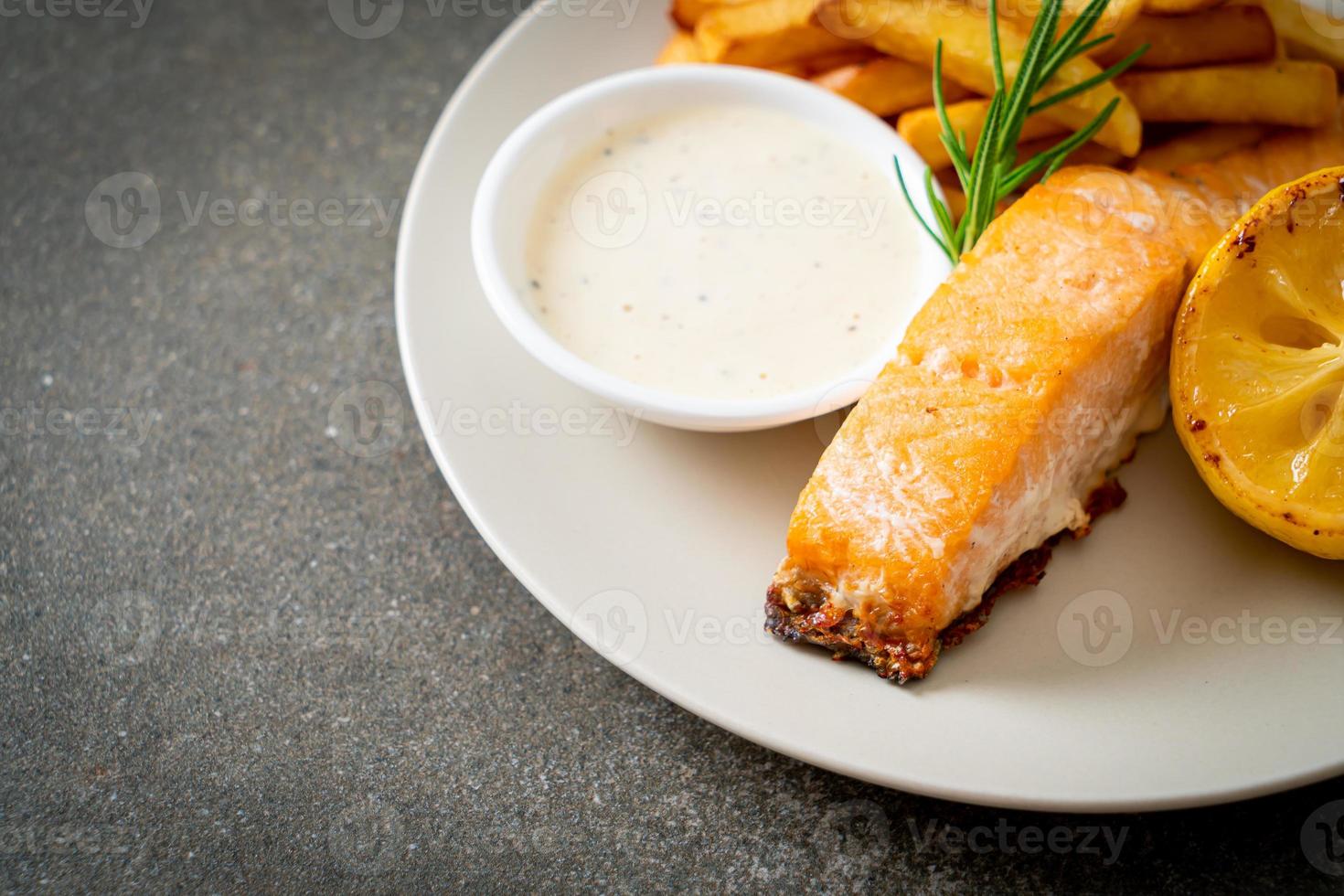 fried salmon fish and chips 7059844 Stock Photo at Vecteezy