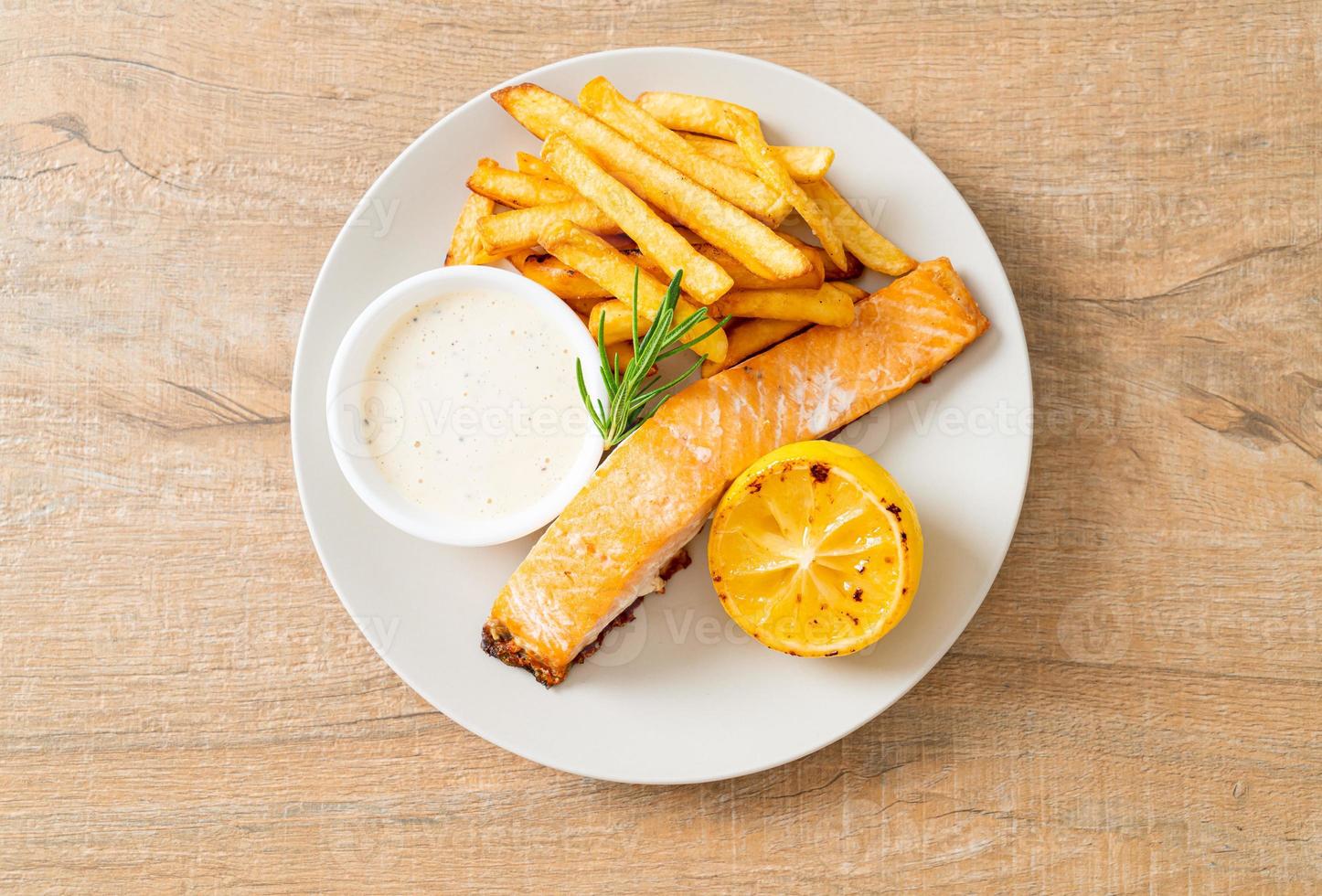 fried salmon fish and chips 7059847 Stock Photo at Vecteezy